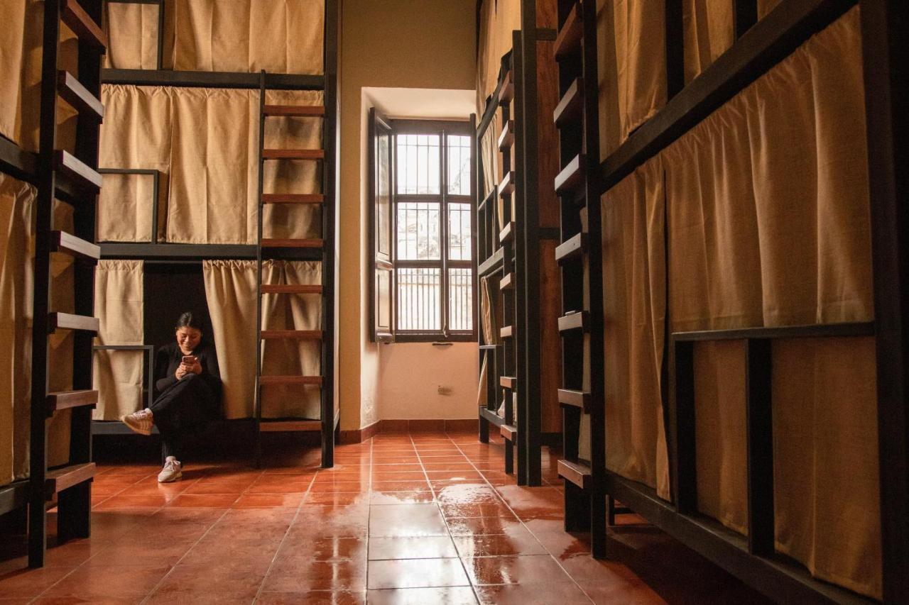 Flore Hostel Antigua Zewnętrze zdjęcie